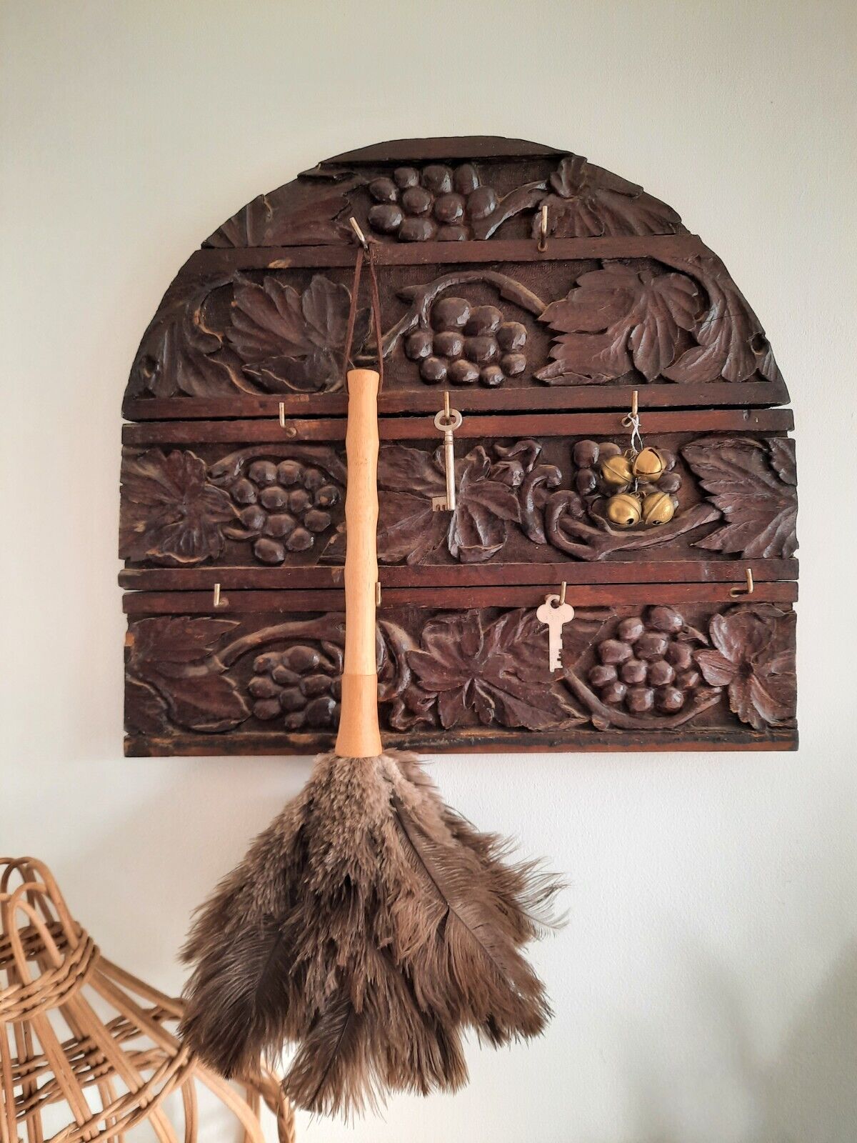 Anglo Indian Antique Wooden Carved Wall Hanging Hanger Hook Panel Hooks Keys Old
