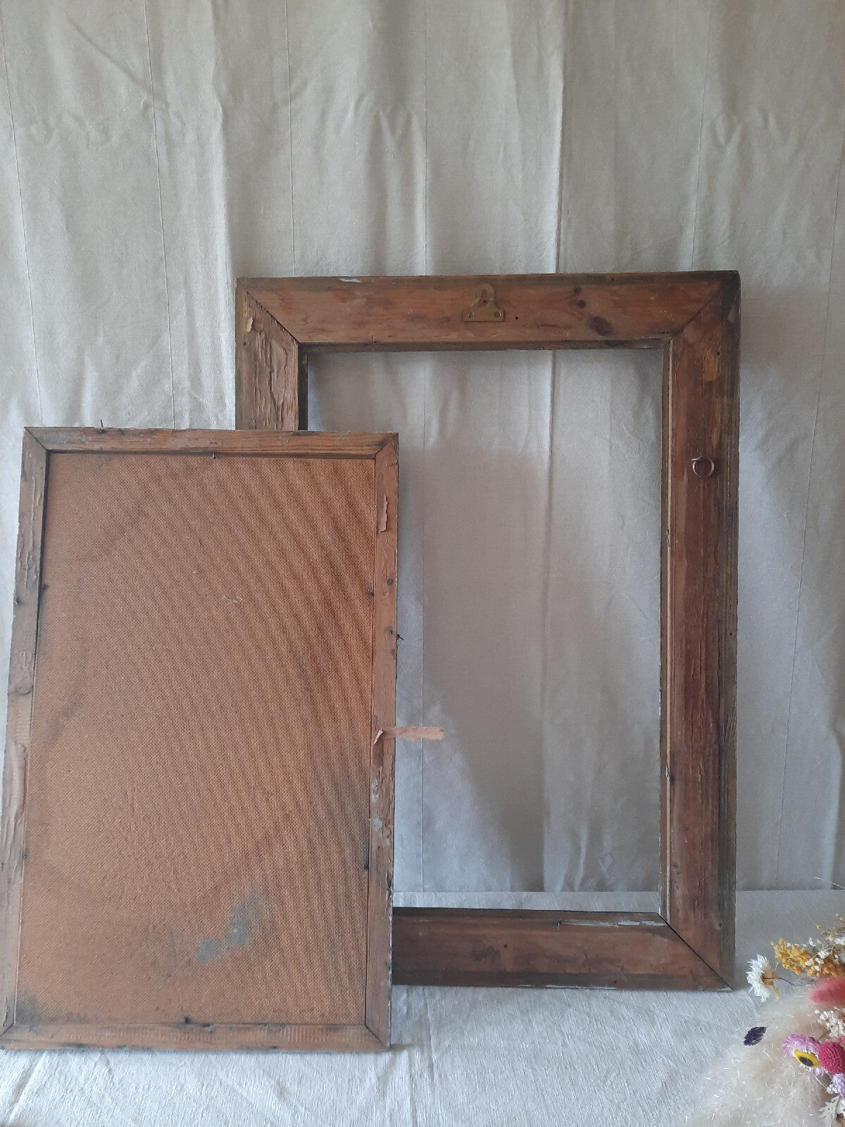 Antique gold Shabby chic gilt Picture Frame wood wedding decor detail Victorian