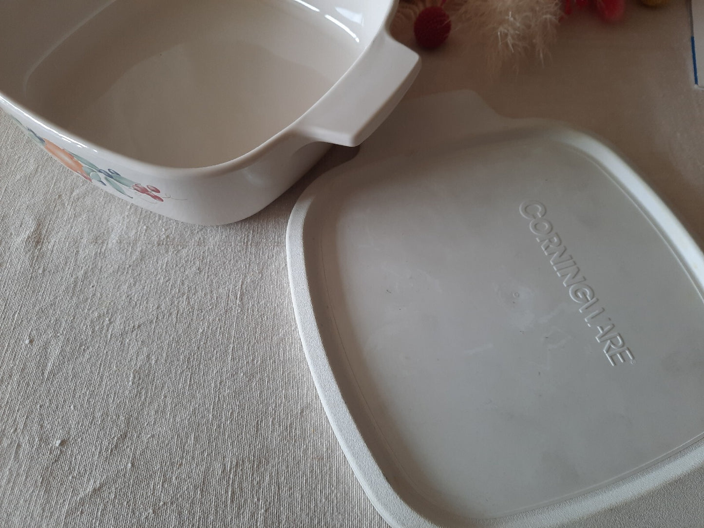 ABUNDANCE Corning Ware 6 pc Trio Casserole Dishes Amber Lid Set Rare Retro Vtg