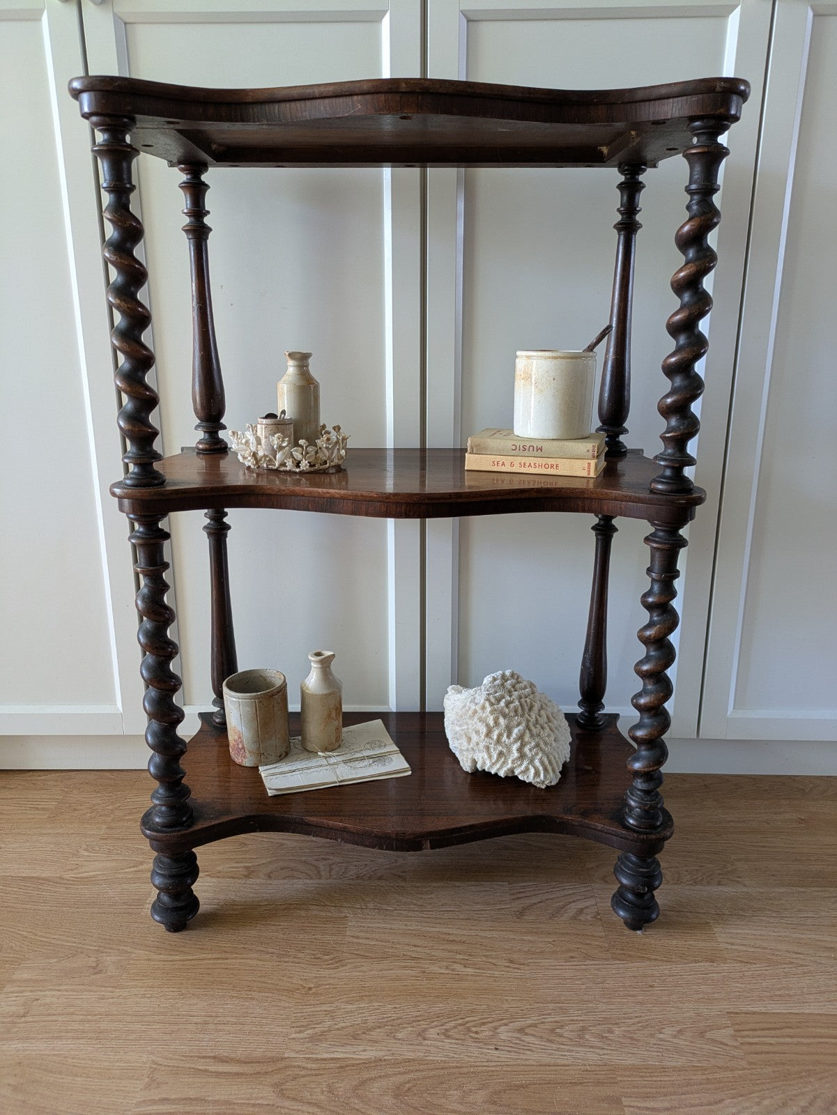 Antique Victorian Whatnot Mahogany Shelves Barley Twist Turned Legs Bookcase 