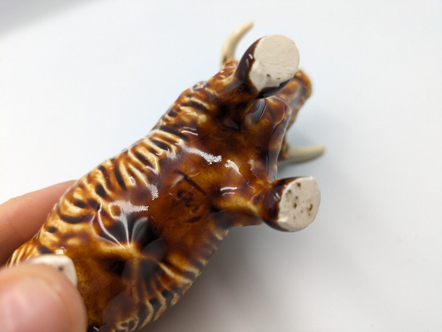 Vtg Studio Pottery Scottish Highland Cow ceramic Spaghetti figurine Rare Signed