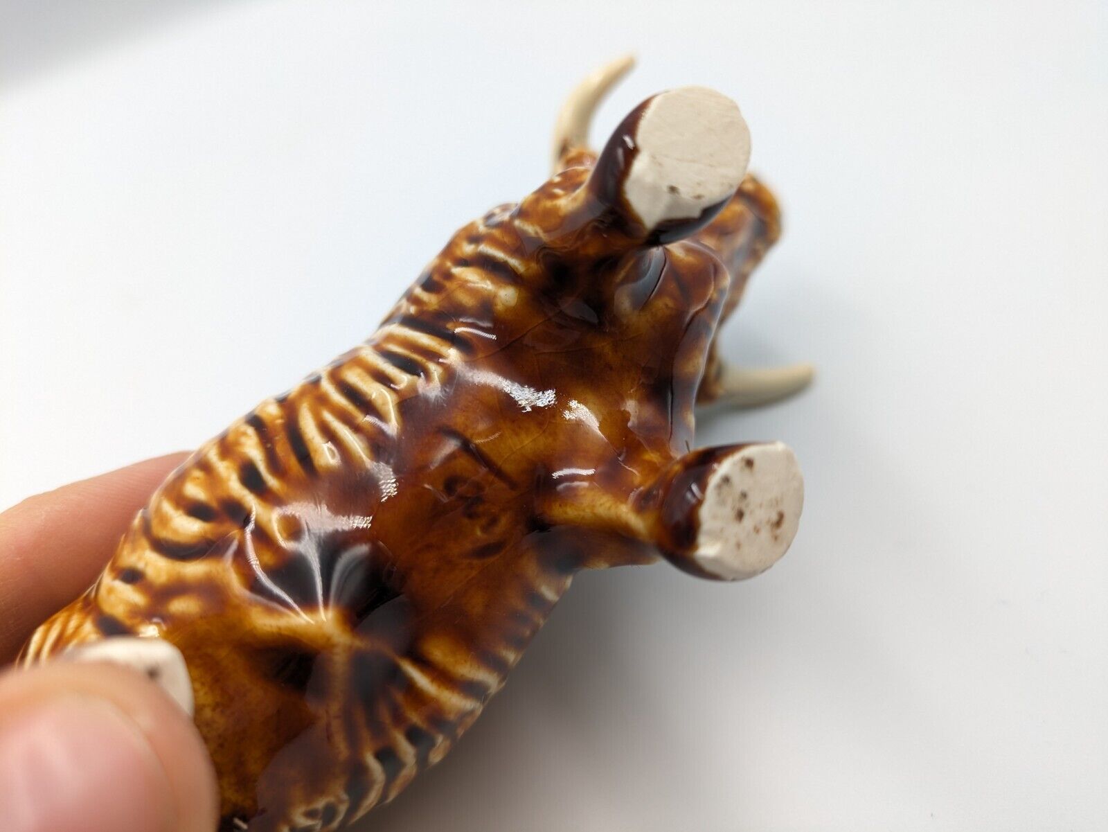 Vtg Studio Pottery Scottish Highland Cow ceramic Spaghetti figurine Rare Signed