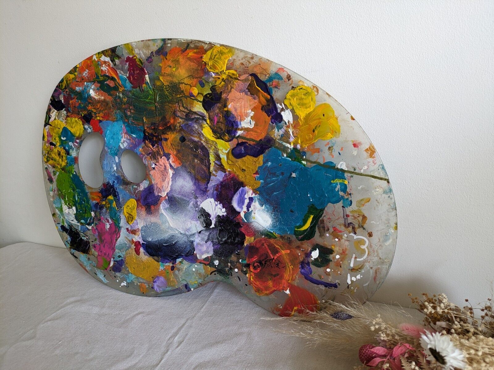 Vintage Artists palette Prop Perspex Art painting oil paints Kidney Jumbo Wall