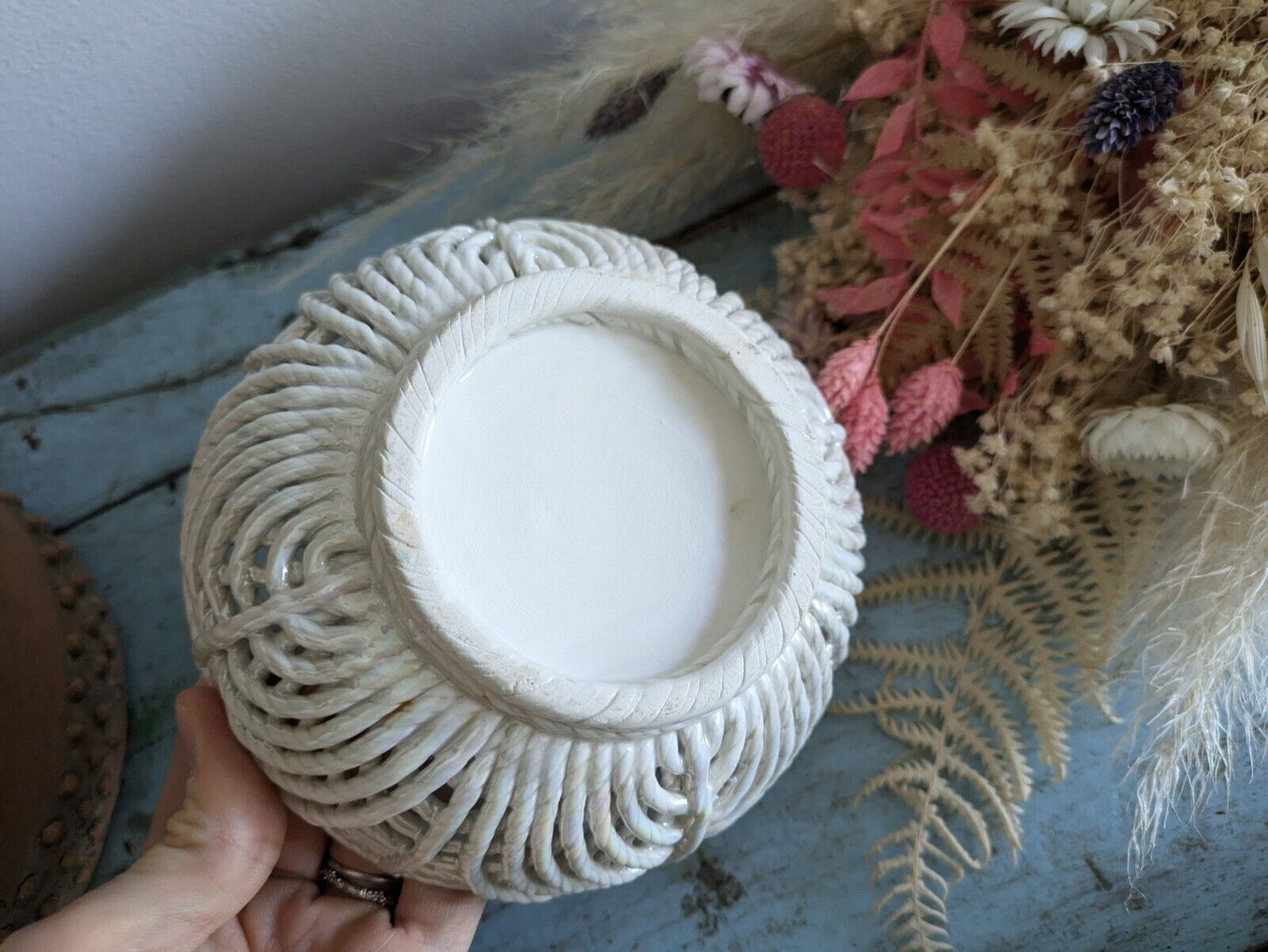 Vintage Shabby Chic Porcelain Flower Bowl Top Floral Rose Lattice Woven Basket 