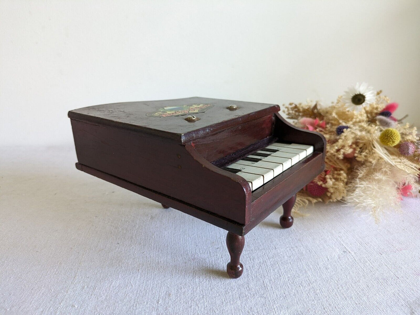 VINTAGE CHILDRENS TOY 'GRAND BABY PIANO' c1930s RETRO MUSIC PLAY SMALL ANTIQUE 