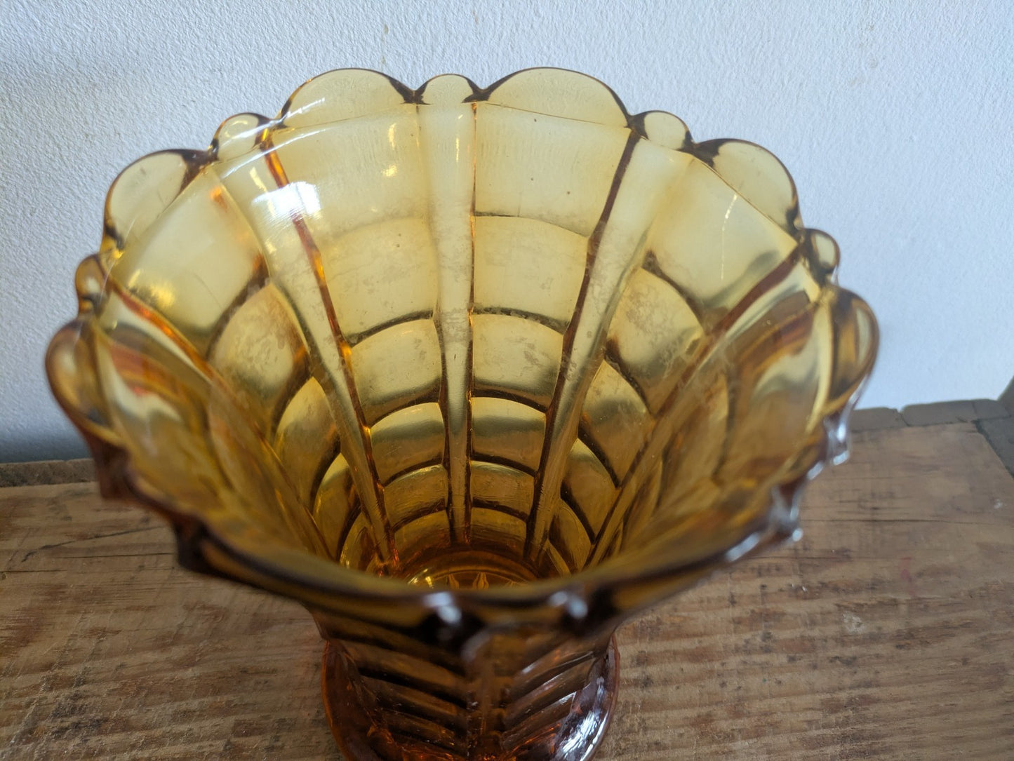 Vintage Art Deco Fluted Amber Glass Flared Vase Heavy Yellow Flowers Mantle Old