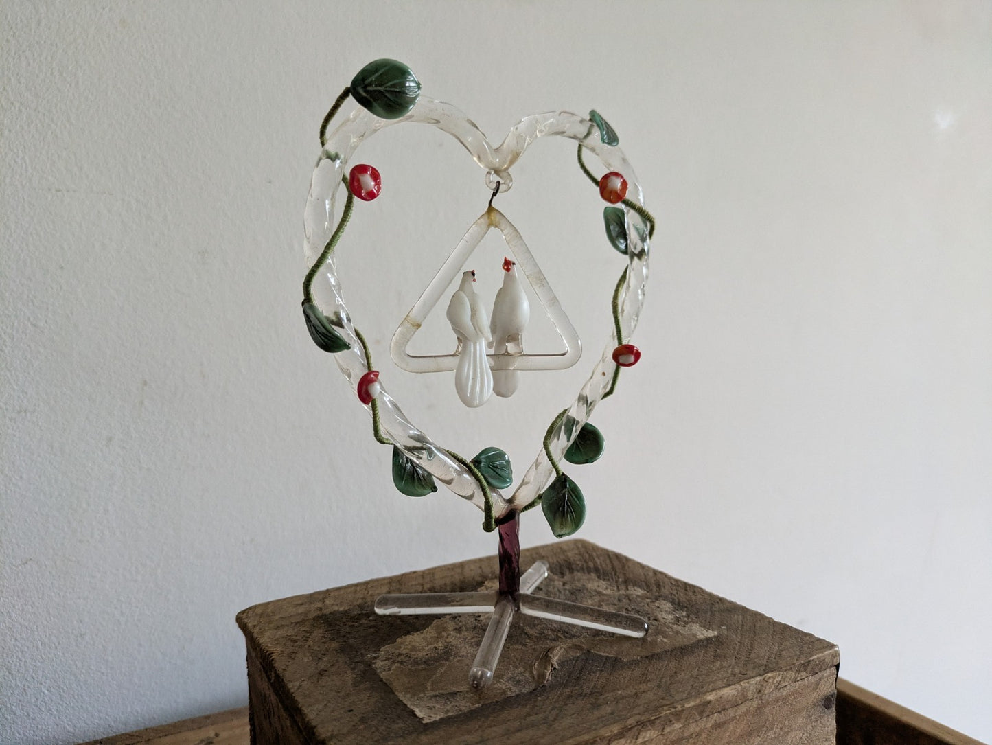 VTG Ornate Hand Blown Glass Wedding Cake Topper Heart Humming Birds Doves Leaves