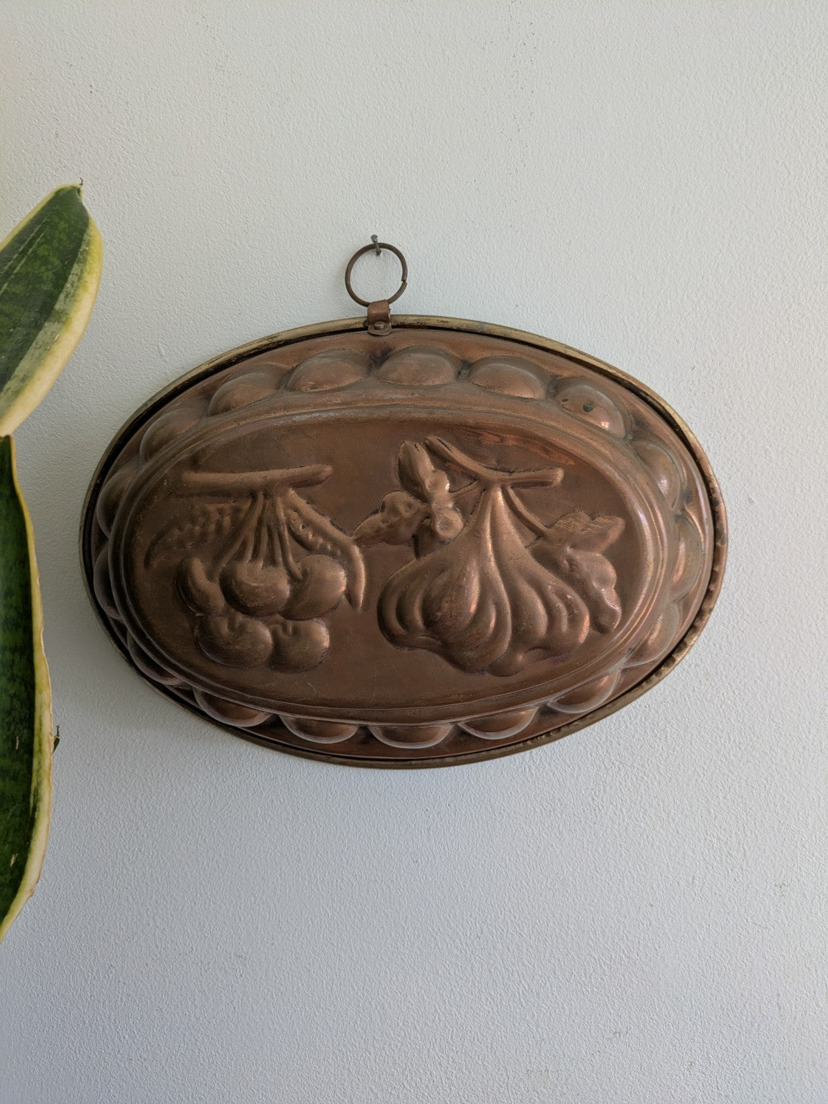 Antique Copper Food Mold Hanging Fruit Motif with Hook Fig Cherry VTG Oval Large