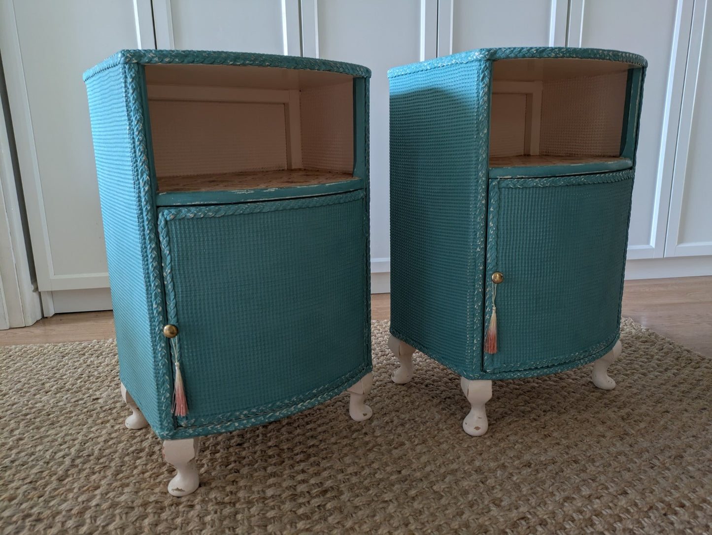2x Vintage Lloyd Loom Bedside Table Bedside Drawers Cabinets Pair Painted French