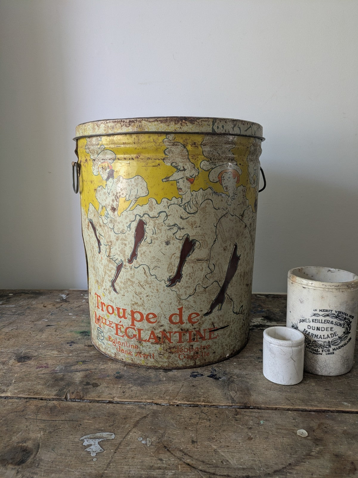 Vtg Sherry Lehmann Metal Tin Troupe De Mille Eglantine Le Can Toulouse Lautrec