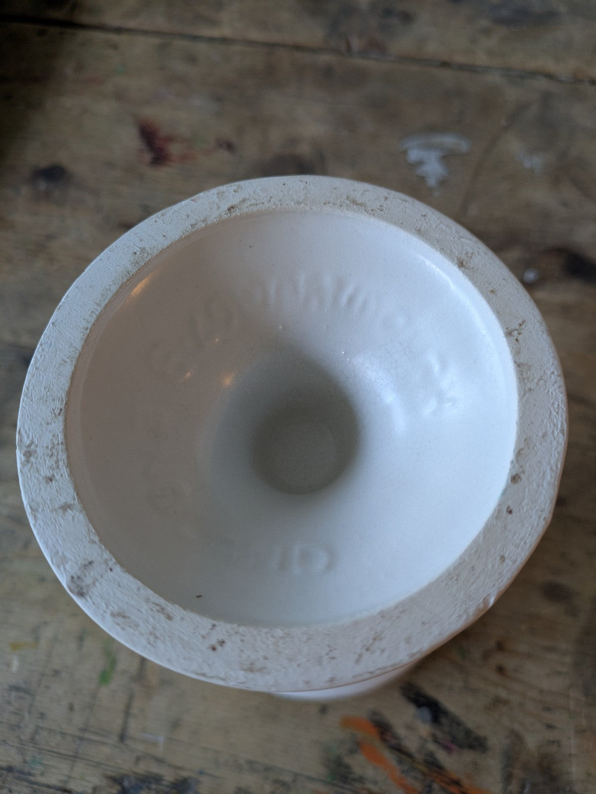 Vintage Dartmouth Potteries White Classical Ribbed Handled Rose Bowl Urn Vase