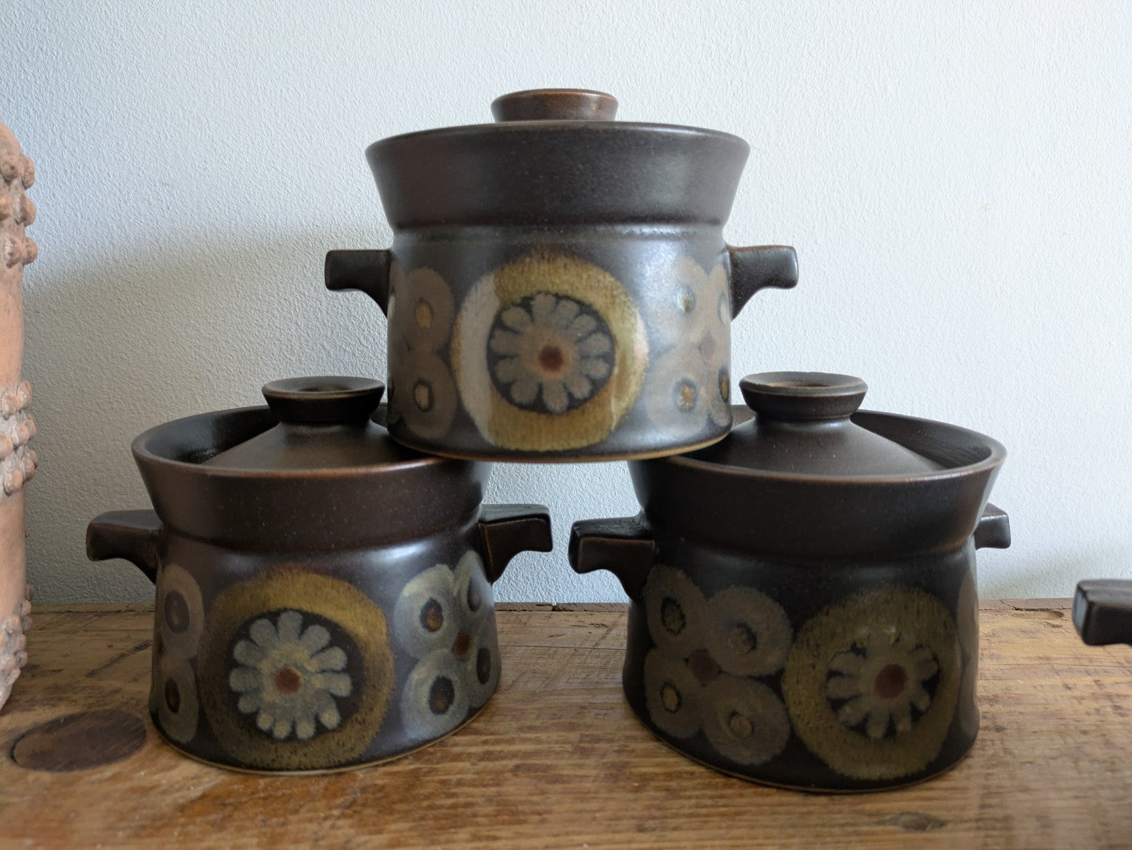 4 vintage 1960s DENBY Arabesque Gill Pemberton Small Lidded Soup Bowls 3 Lids 