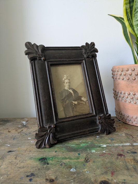 Stunning Antique Victorian 19thc Carved Easel Back Picture Frame Photograph Vtg
