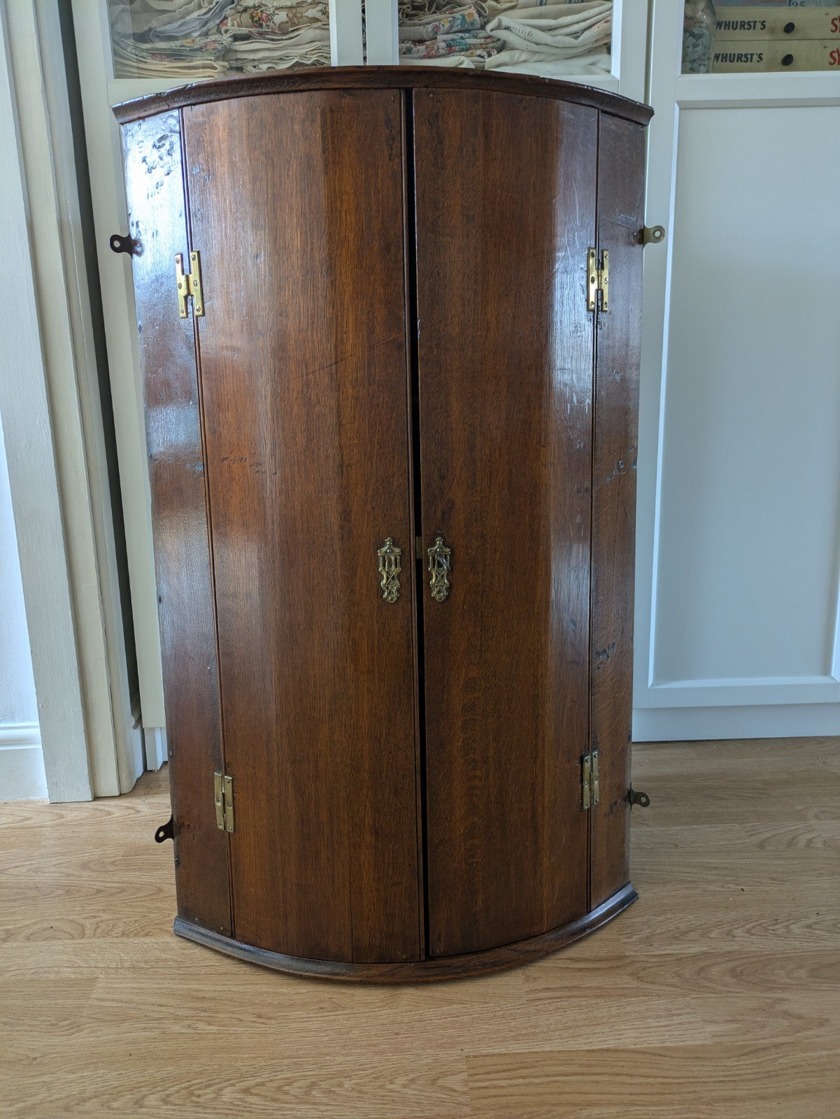 Antique Georgian Bow Fronted Wall Hanging Corner Cabinet Cupboard Shelves Wooden