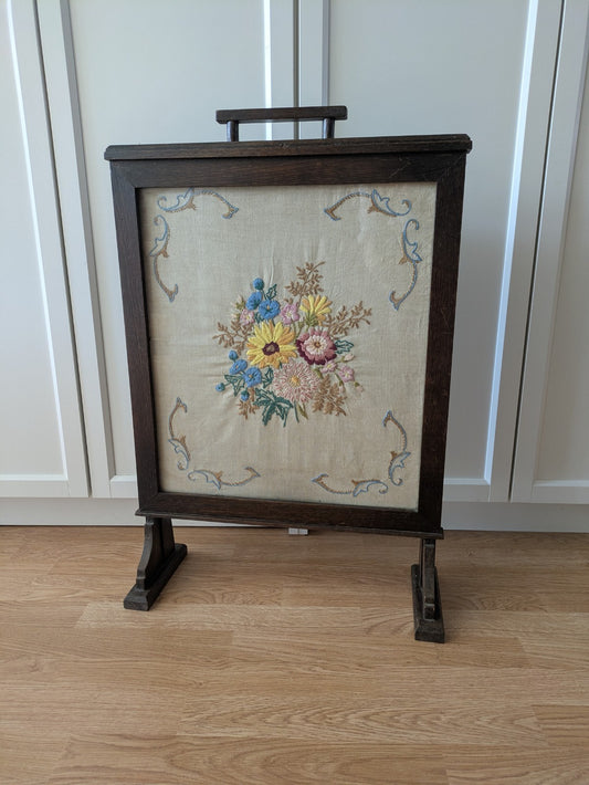 Antique Oak Embroidery Glazed Fire Screen / Guard Vintage Dark Wood Prop Floral 
