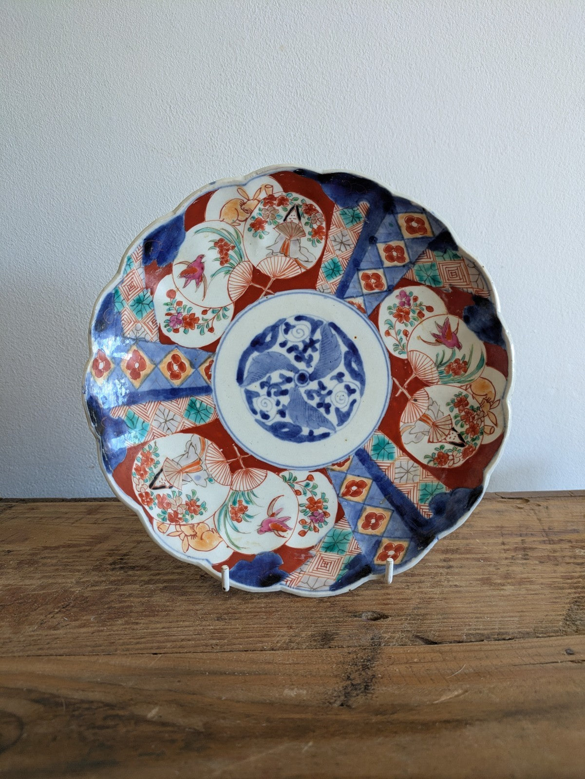 Antique Japanese Imari Decorative Plate Porcelain Flower Rabbit Geisha Painted