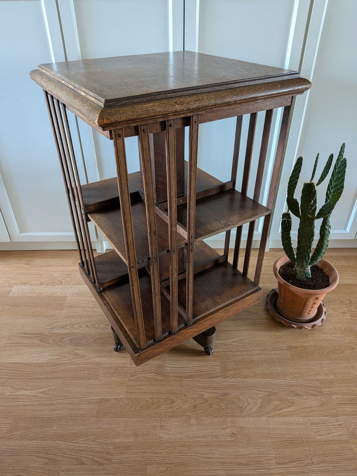 Antique Edwardian English Oak Revolving Bookcase Rare Vintage Shelves Spinning 