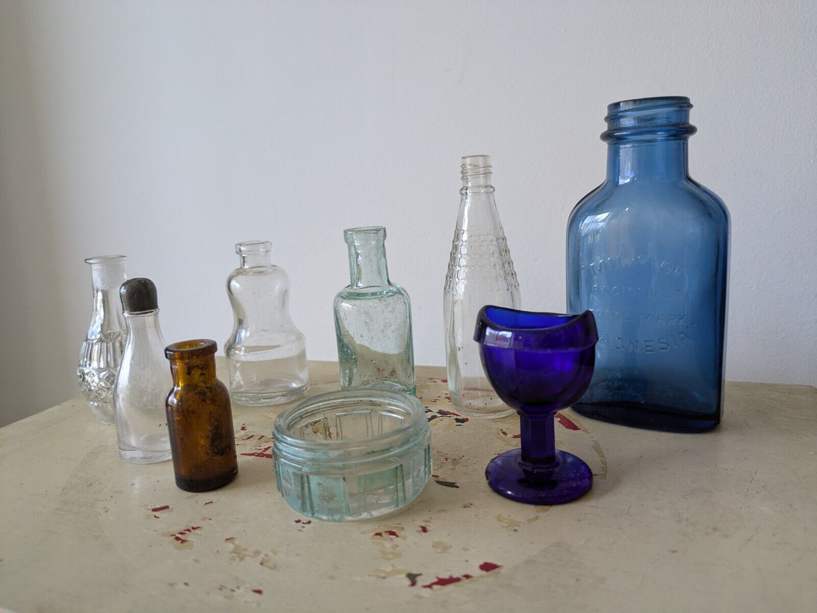 9x Antique Vintage Glass Bottles vase flower Cobalt apothecary amber Medicine