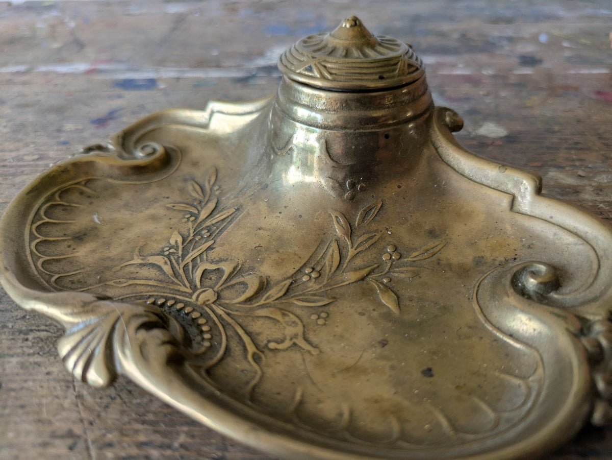 Rare Antique Art Nouveau French Floral Intricate Design Heavy Brass Inkwell Vtg