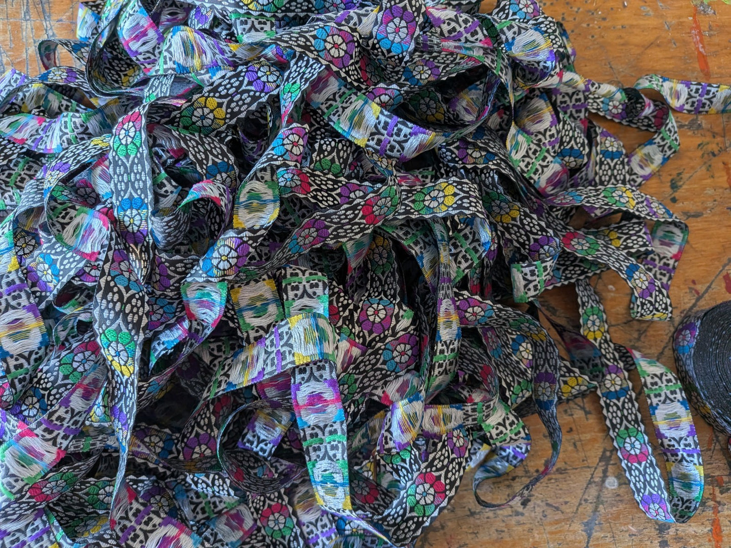 Jacquard Ribbon Black Dotty Roll Patterned Floral Multicoloured Black Trim Craft
