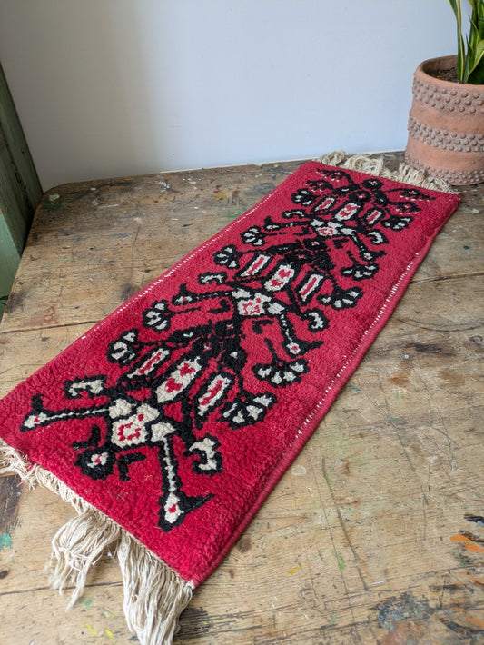 Vintage Fireside Small Rug Runner Geometric Ethnic Red Woven Vgc Tassels Bedside