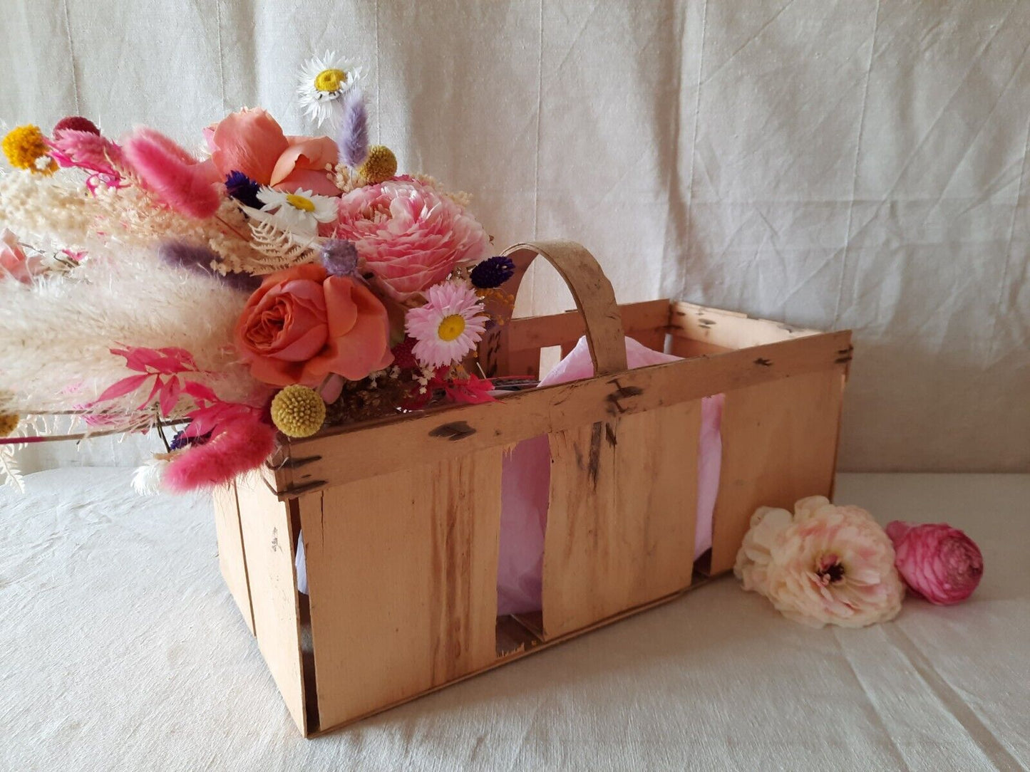 GENUINE VINTAGE WOODEN TRUG ideal FLOWERS FRUIT VEGETABLES Herbs Basket Display