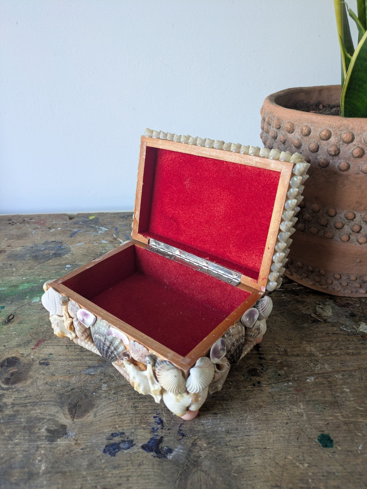 Vintage Seashell Encrusted Trinket Jewelry Box Genuine Retro Lined Wooden Hinged
