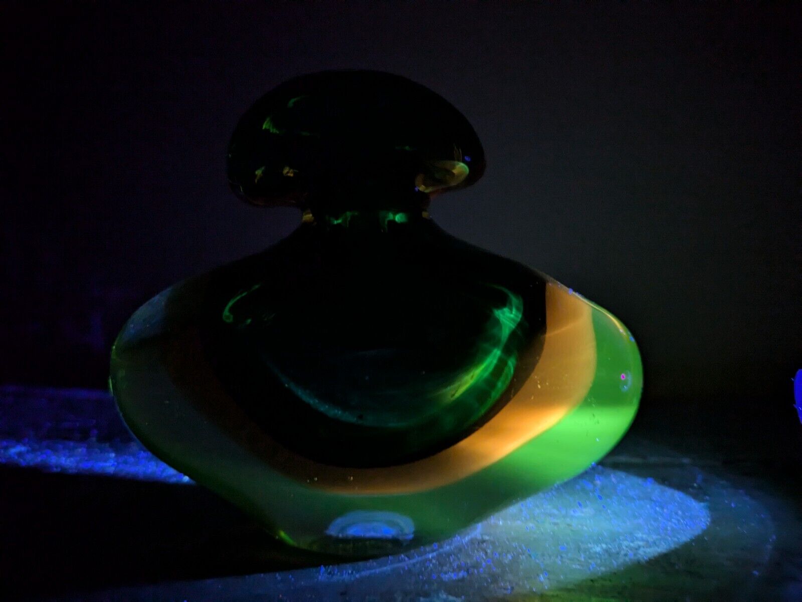 Murano Sommerso Hand Blown Art glass Green Amber Cased Italian perfume Bottle UV