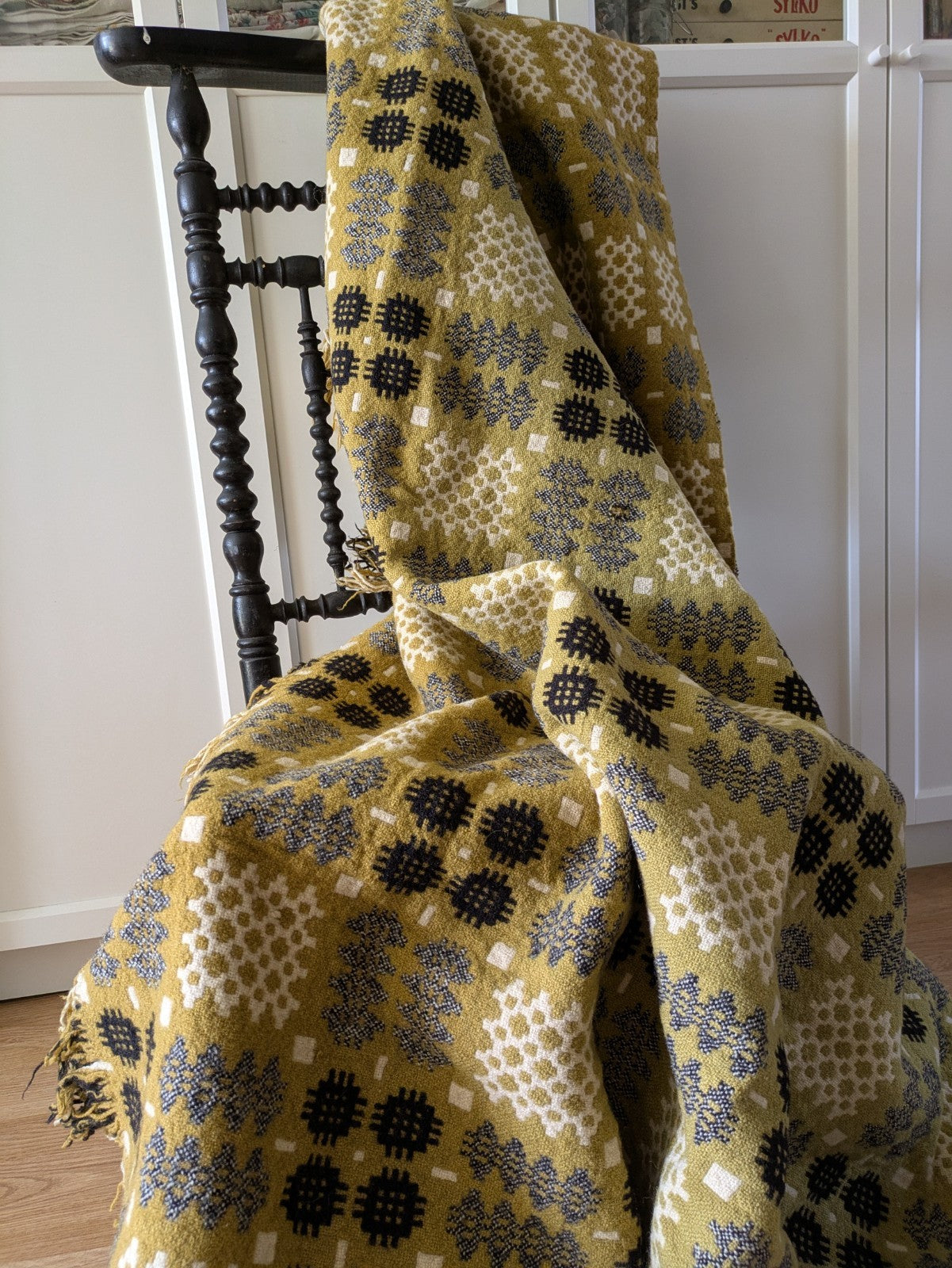 Rare VTG Welsh Wool Blanket Tapestry Yellow Black White Reversible Throw Mustard