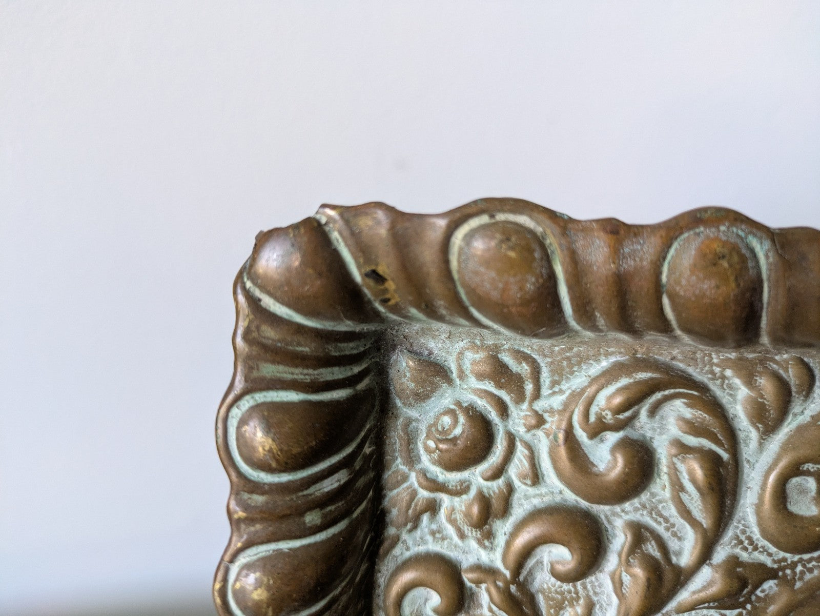 Antique REYNOLDS ANGELS Embossed Dressing Table Tray 1900s Cherubs Ornate Brass