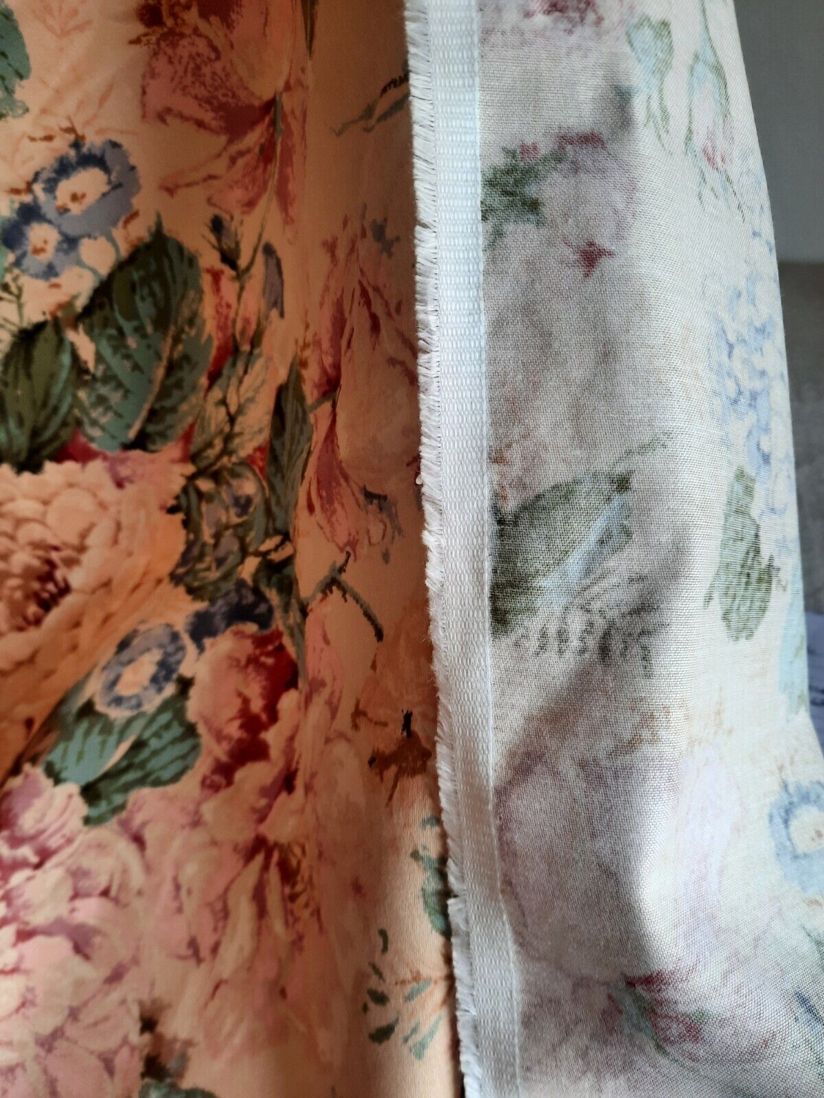 Country house floral curtain Fabric Material cotton Cabbage Rose Floral Vtg 3.3m