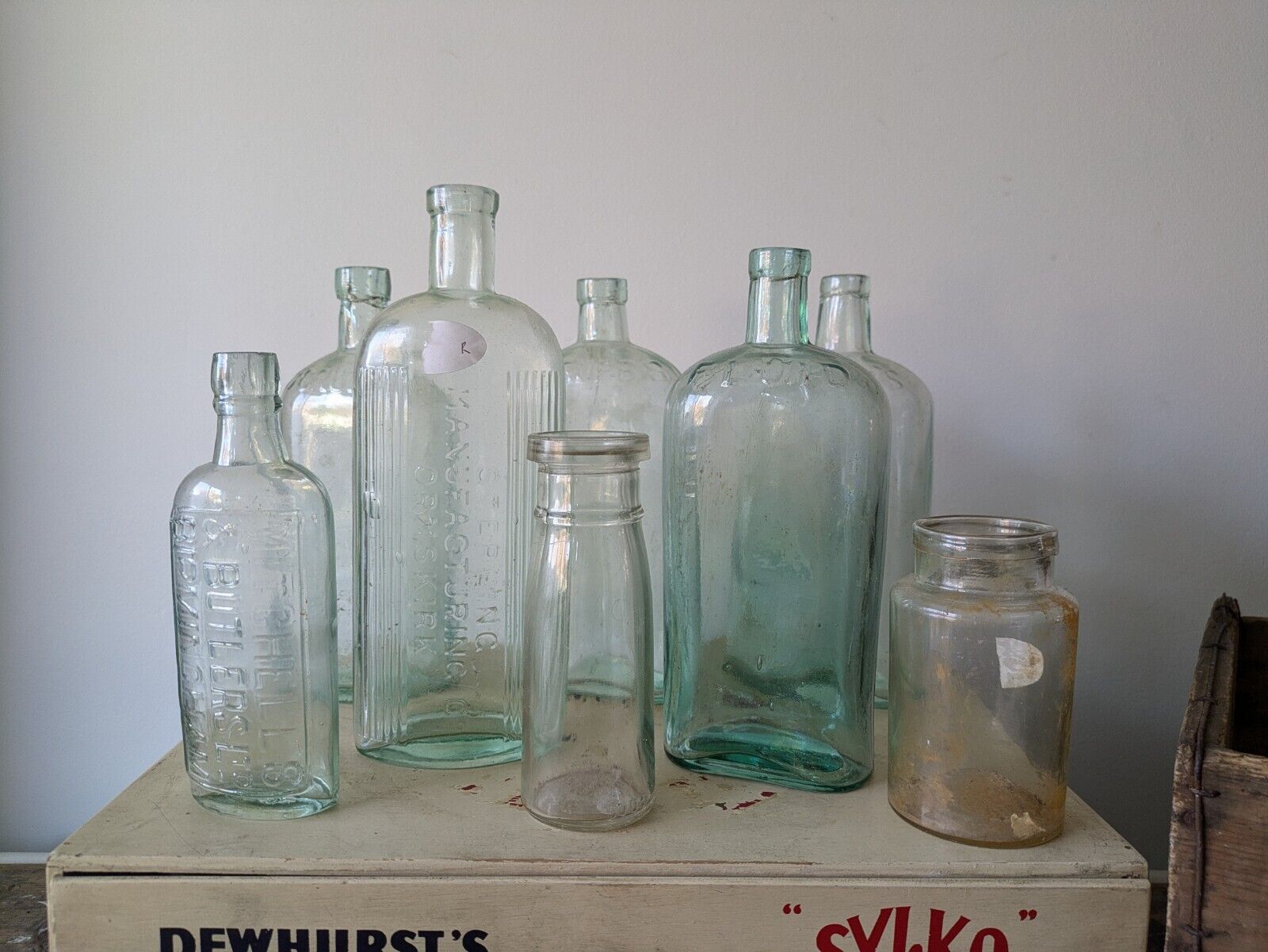 8x Antique Vintage Glass Bottles vase flower Scrubbs Chemist apothecary curved