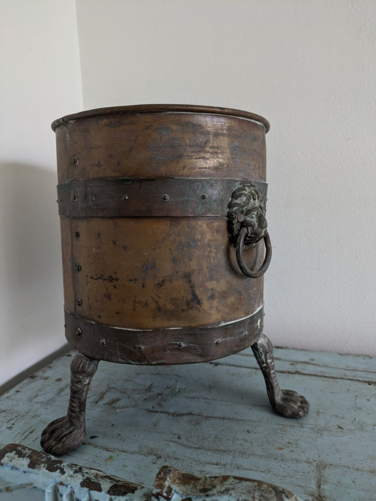 19th C Antique Copper Brass Lion Log Coal Bucket Planter Ice Cylinder 3 Leg Rare