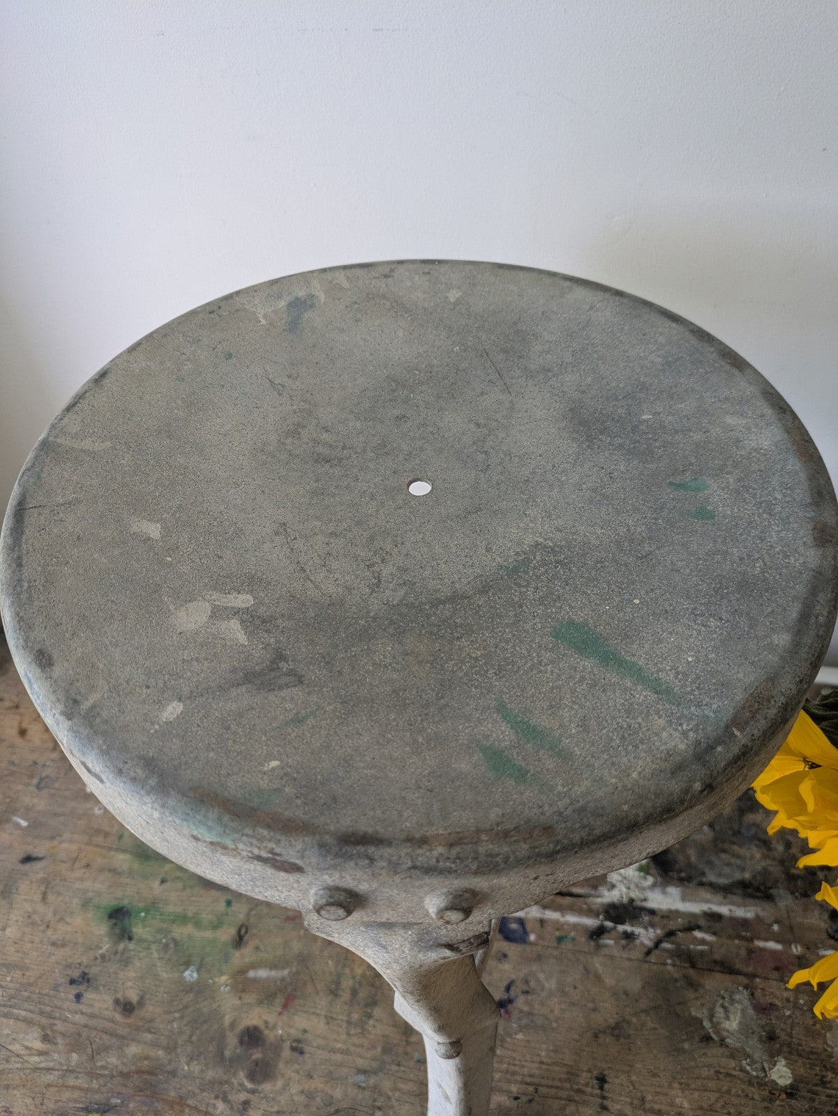 Vintage Galvanised Three Legged Milking Stool Chair Dairy Stool Seat Barn Prop