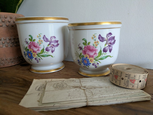 PAIR Vista Alegre Ceramic Cache Pot Gilded Edge Rose Floral Design Set Of 2 Rare