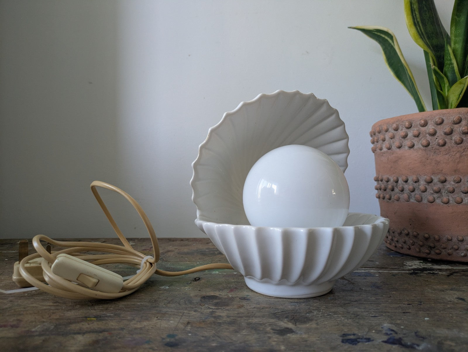 Vintage Shell Pearl Night Light Ceramic Ornament Bedside Lamp Clam Nightlight