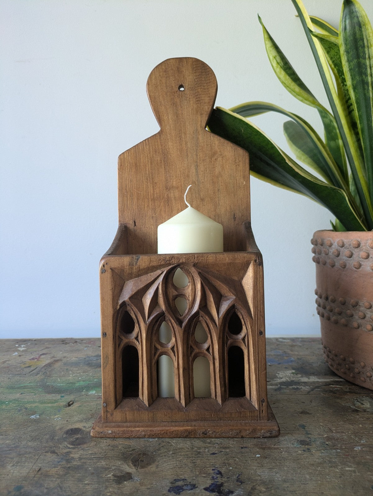RUSTIC CARVED WOODEN COUNTRY HOUSE GOTHIC CHURCH STYLE CANDLE BOX WALL SCONCE 
