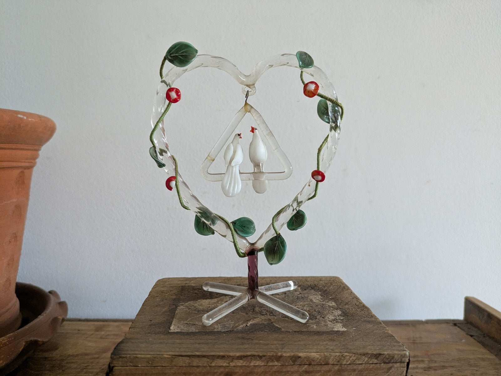 VTG Ornate Hand Blown Glass Wedding Cake Topper Heart Humming Birds Doves Leaves