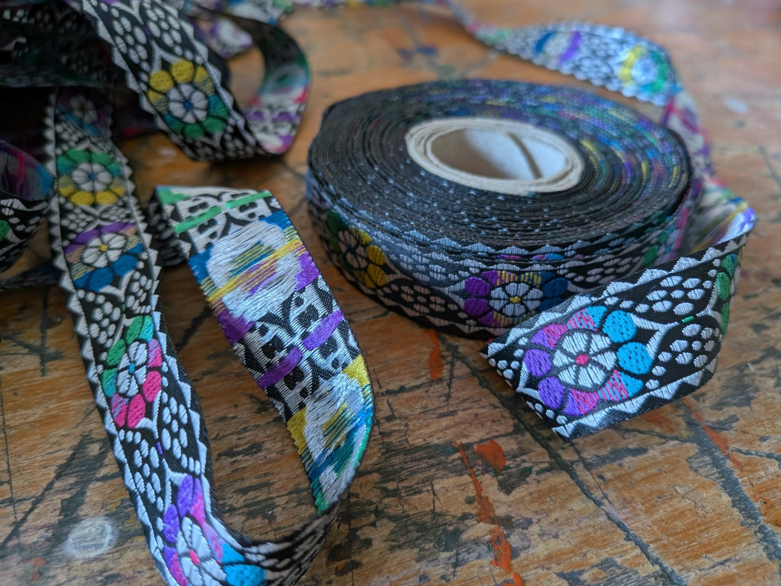 Jacquard Ribbon Black Dotty Roll Patterned Floral Multicoloured Black Trim Craft