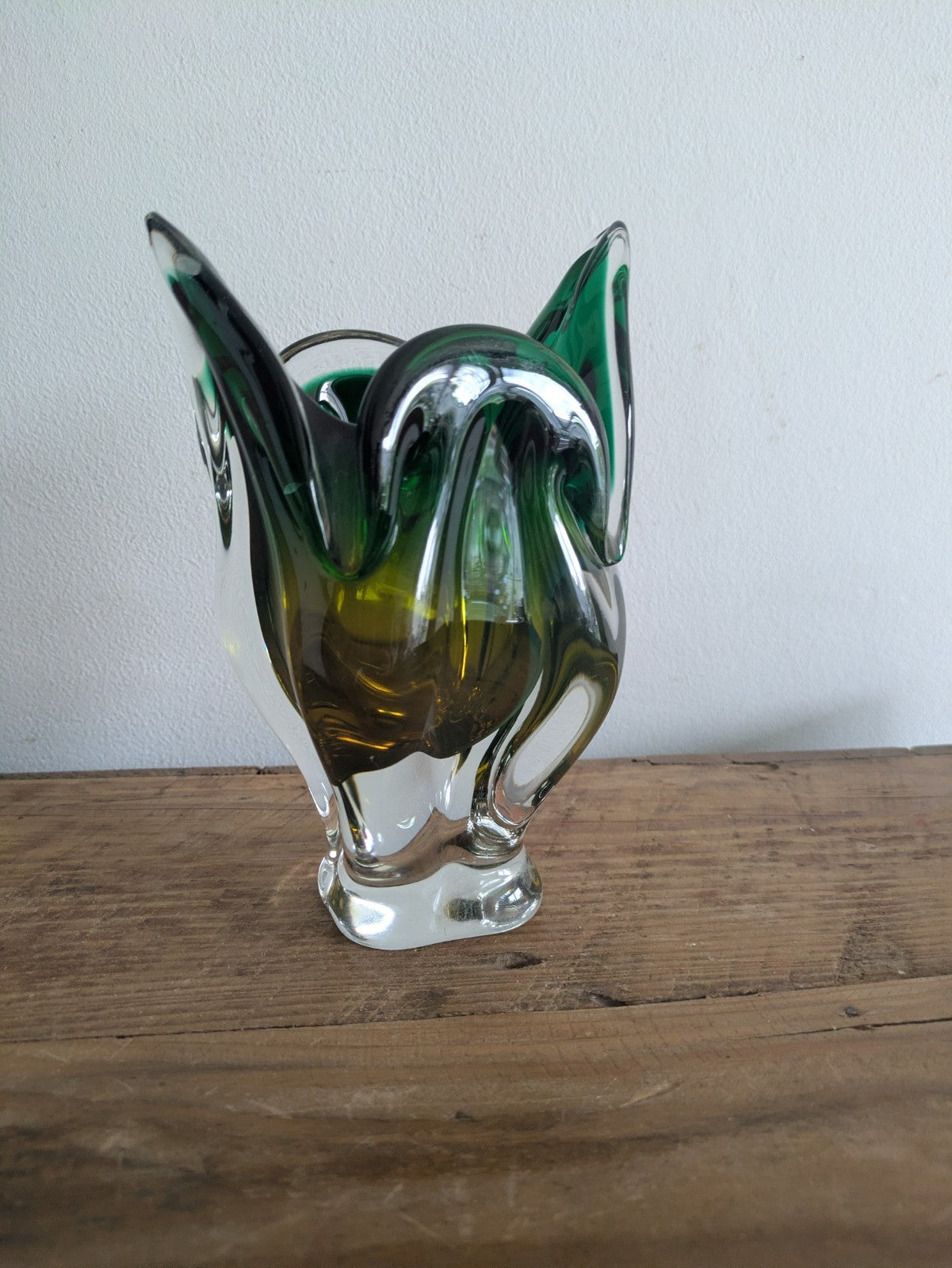 LARGE HEAVY GREEN & YELLOW CZECH CHRIBSKA FREEFORM ART GLASS VASE JOSEF HOSPODKA