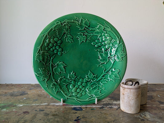 Antique Victorian Green Majolica Grape Vine Plate Leaf Fruit Vintage Cabbage Old