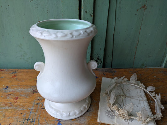 Rare Sylvac 1930s Satin White Green Mantle Vase flower Vtg Trumpet Decor 2465