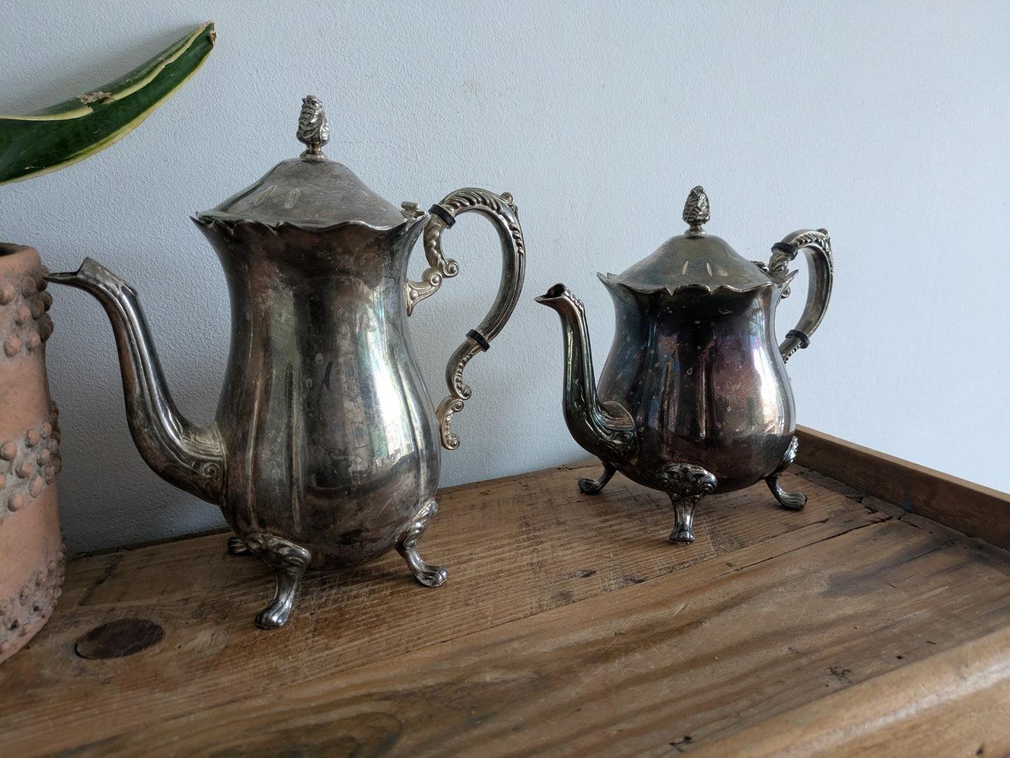 Beautiful Silverplate Footed 1.1 Lt teapot & Coffee Pot Hong Kong Prop Vintage 