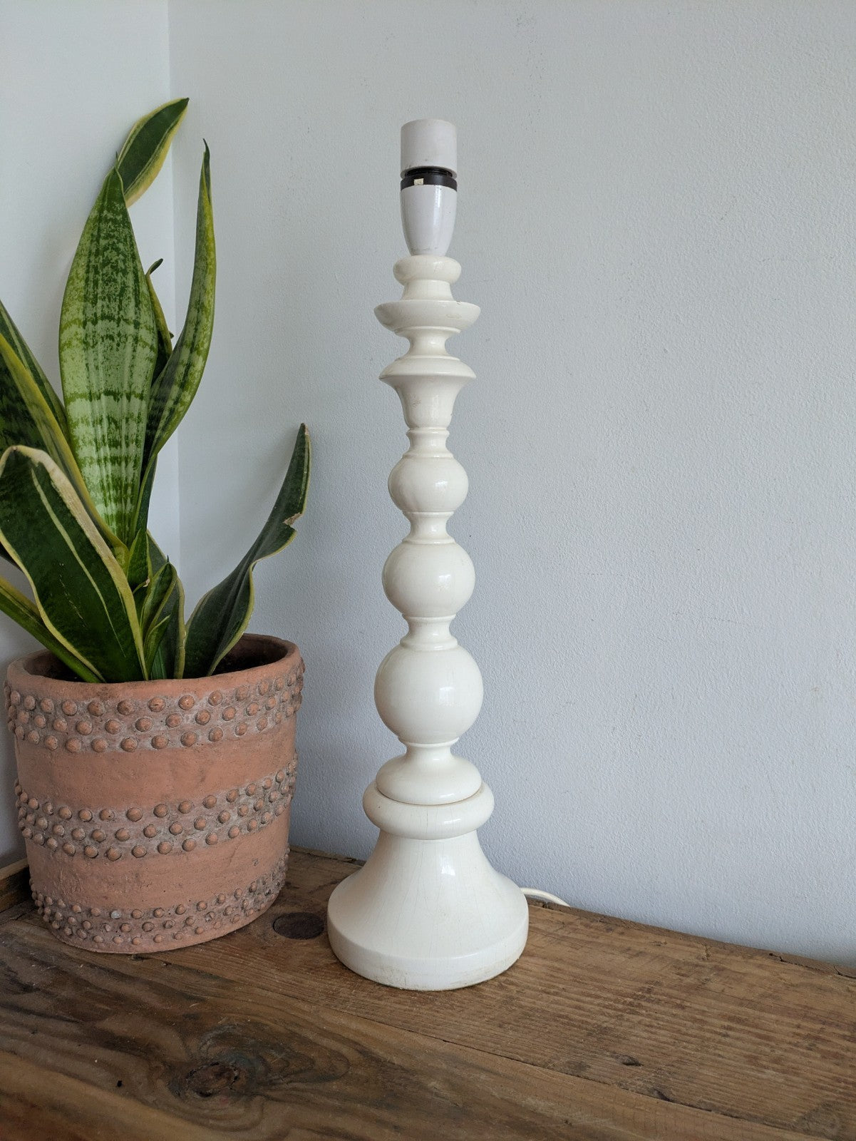 Mid 20th Century 1960s White Gloss Bobbin Table Lamp Wooden Bobble VTG Retro 