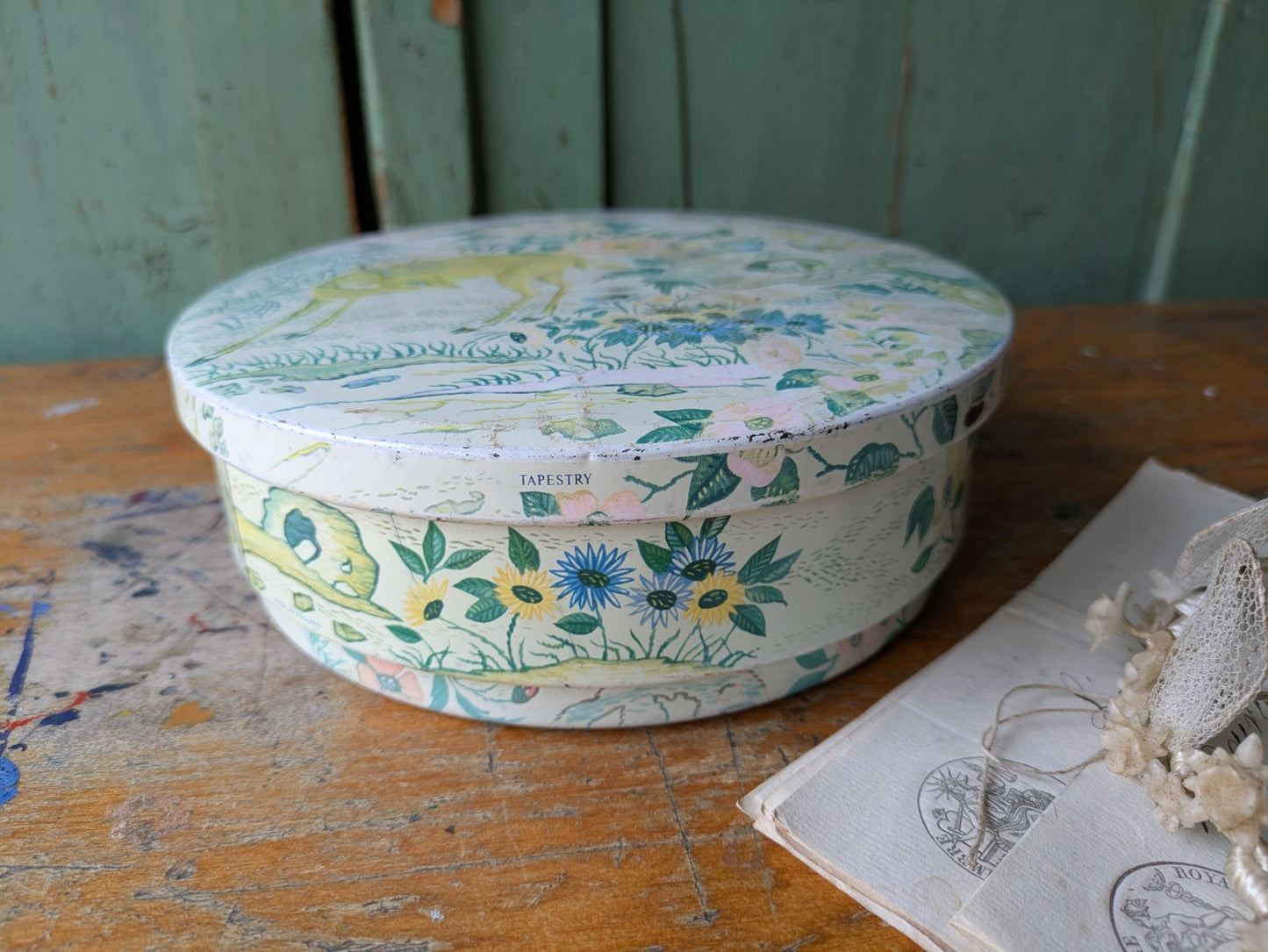 Vintage Huntley And Palmers Woodland Scene Tin Deer Birds Floral Retro Storage 