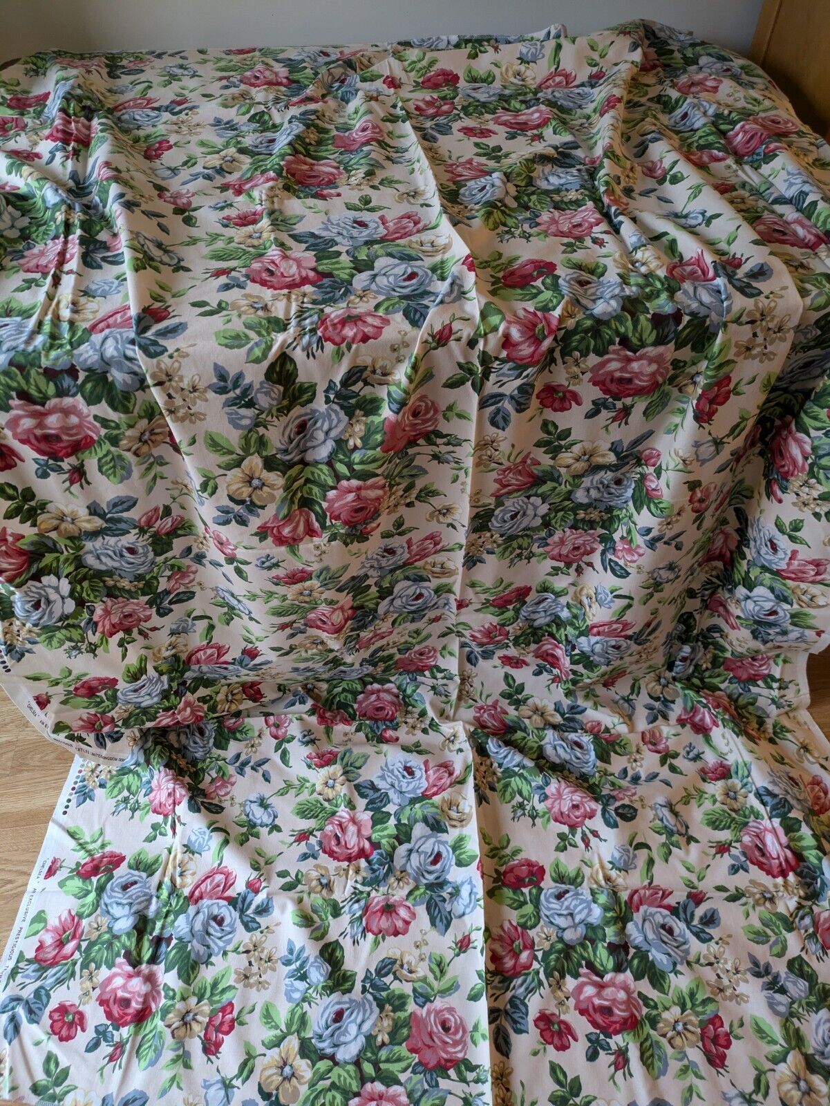 100% Cotton Fabric 'CHELSEA' 2.3 METRES Prestigious Textiles Cabbage Rose Floral