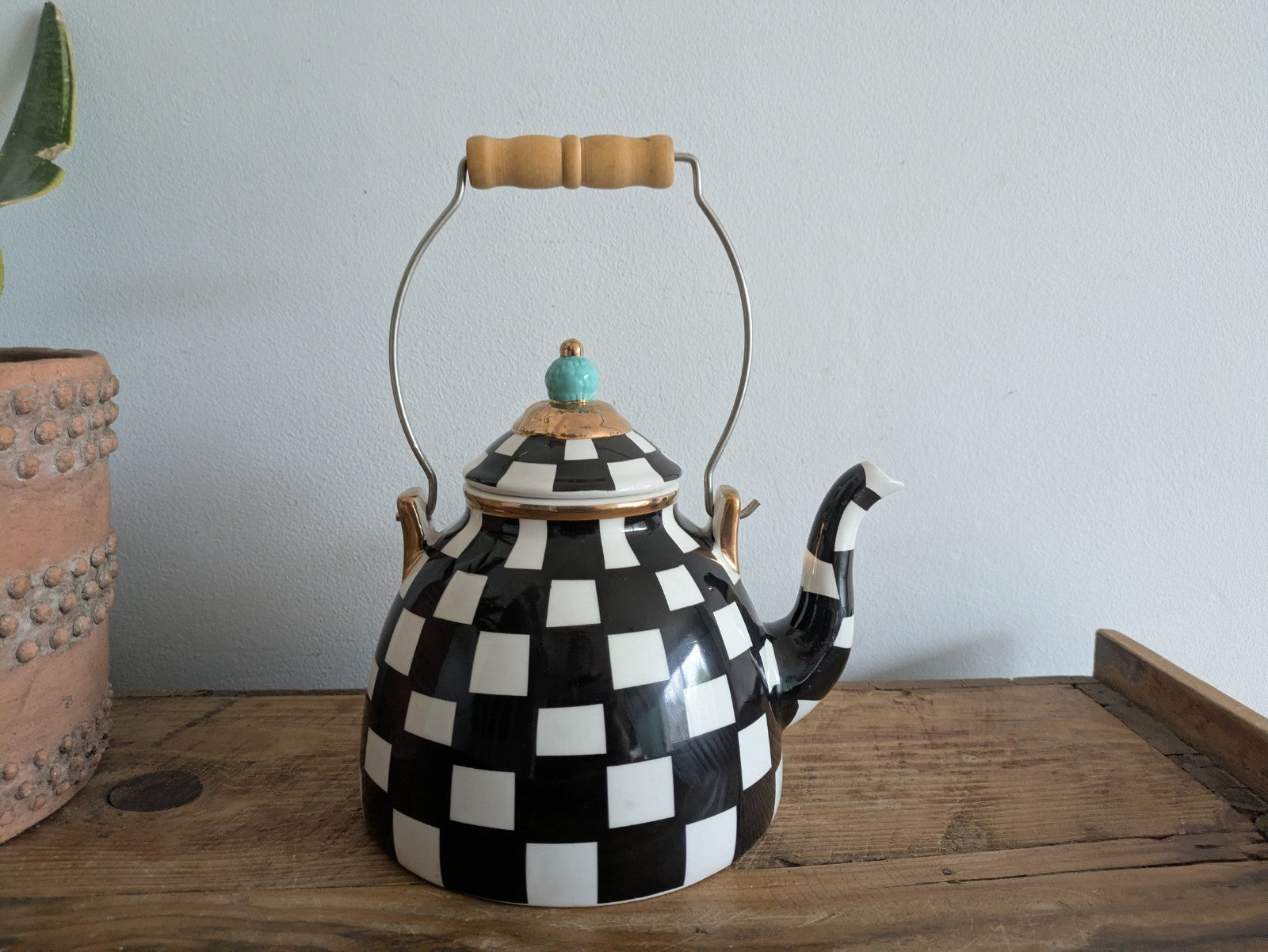 China Blue Tip Black And White Checkered Teapot With Lid MacKenzie Child Style