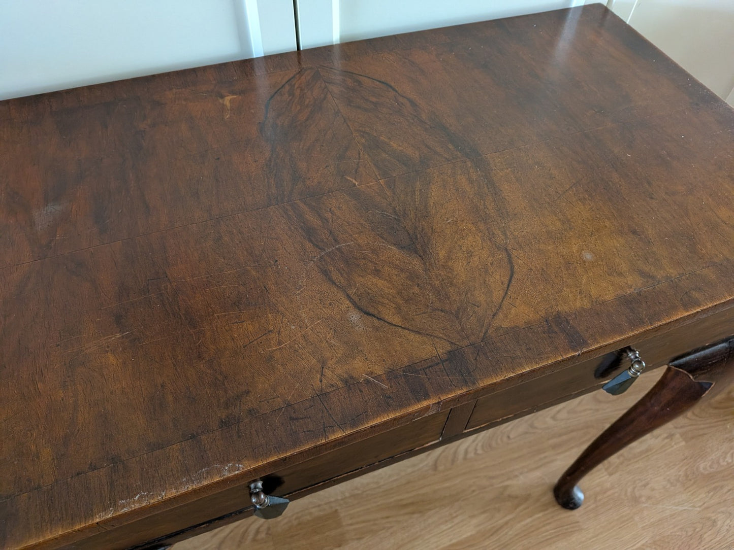 Antique Vintage Walnut Lowboy / Side Table Desk Queen Anne Cabriole Legs Veneer 