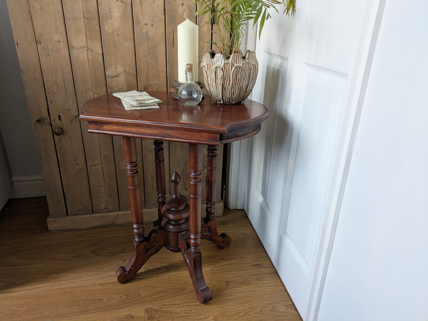 Antique Mahogany Side Table Hall Lamp Turned Legs & Finial Base Victorian C1890