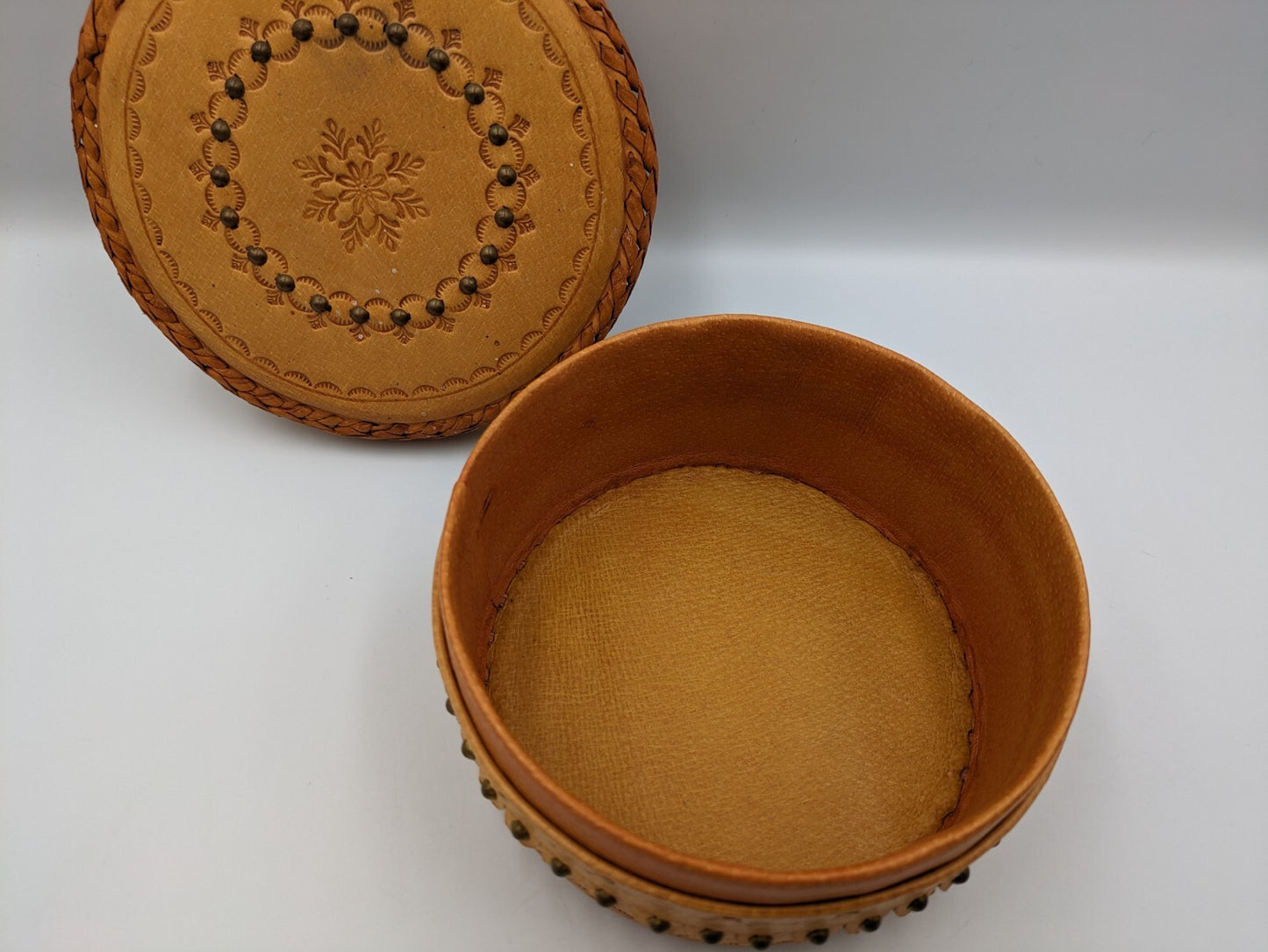 Vintage 1970s Leather Round Keepsake Trinket Box Hand tooled Handmade Sewing Vgc